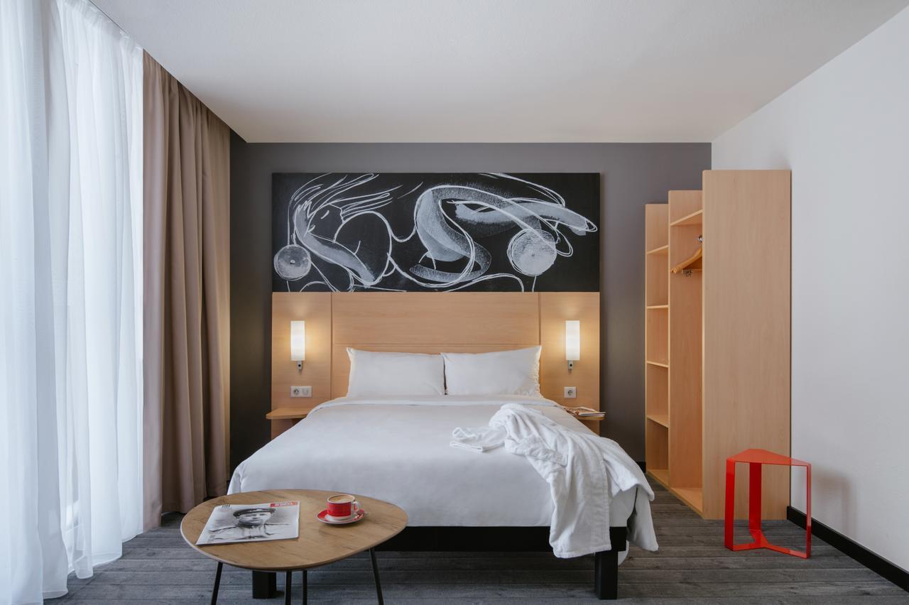 Ibis Moscow Oktyabrskoye Pole Hotel Kültér fotó