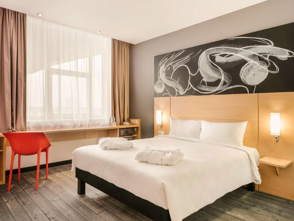 Ibis Moscow Oktyabrskoye Pole Hotel Kültér fotó